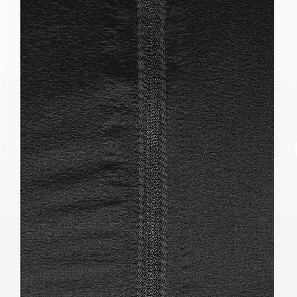 ✨RARE✨🆕Lululemon Fabled Forest Jacket-
Black- *Crafted lace lends NWOT✨ - Picture 6 of 11